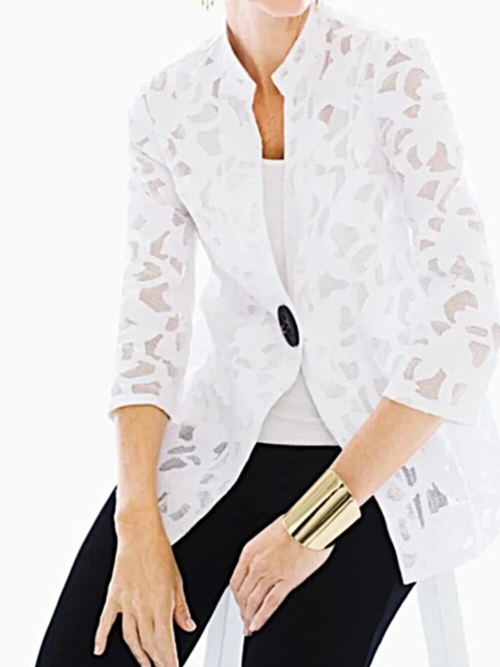 Chico's Travelers White Textured Sheer Jacket Patty button Topper size 2